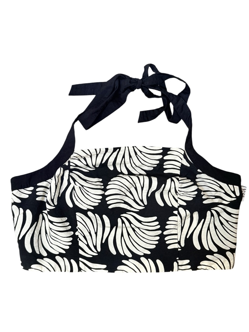 a new day XXL Black & White Halter Crop Top with Swirl Print